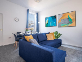 HUGE 3Bed Home, FREE PARKING & WIFI Nr Tynemouth